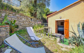 2 Bedroom Amazing Home In Uscio